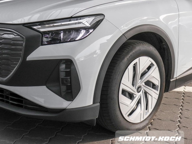 Audi Q4 e-tron SUV 45 e-tron Audi Q4 e-tron