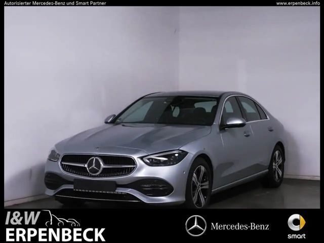 Mercedes-Benz C 200 Sedan