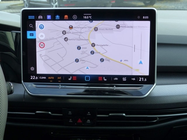 Volkswagen Golf 1.5 eTSI DSG