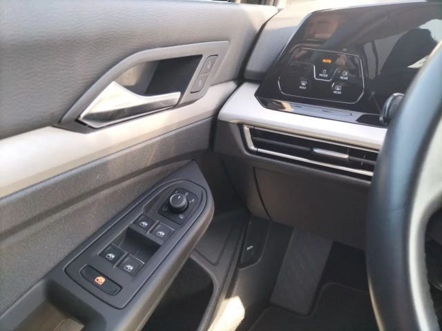 Volkswagen Golf DSG Golf VIII Life Variant