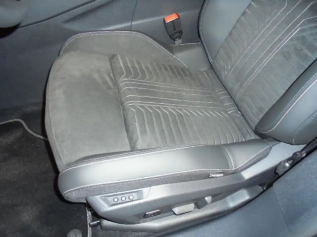 Peugeot 5008 GT-Line Hybrid