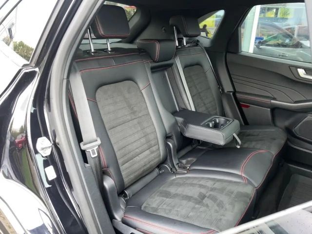 Ford Kuga Plug in Hybrid ST Line X