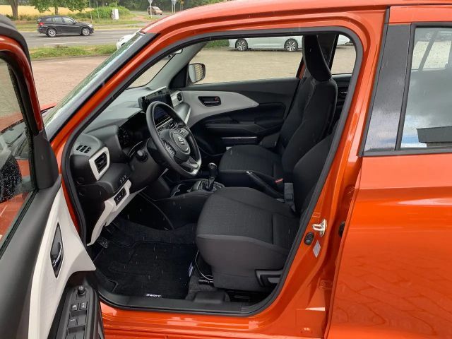 Suzuki Swift Club DualJet Hybrid