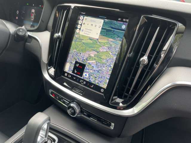 Volvo V60 AWD Dark Plus Recharge T8