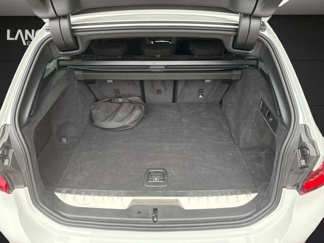 BMW 330 330e M-Sport Touring xDrive