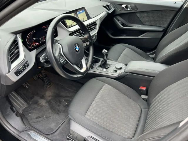 BMW 118 118i Advantage pakket Sedan
