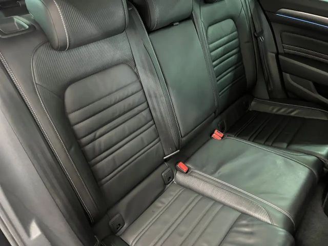 Volkswagen Passat 2.0 TSI R-Line Variant