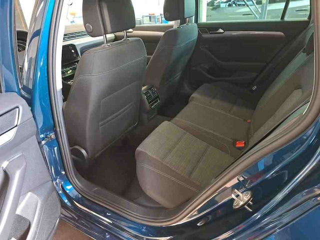 Volkswagen Passat 2.0 TDI Business DSG Variant