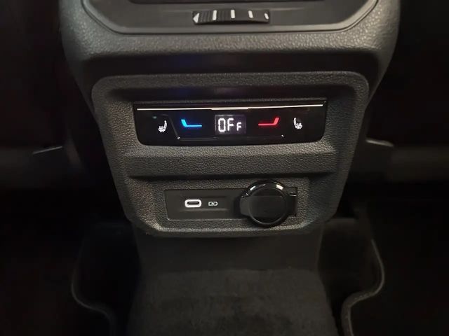 Volkswagen Tiguan Allspace DSG IQ.Drive R-Line