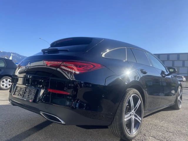 Mercedes-Benz CLA 200 CLA 200 d