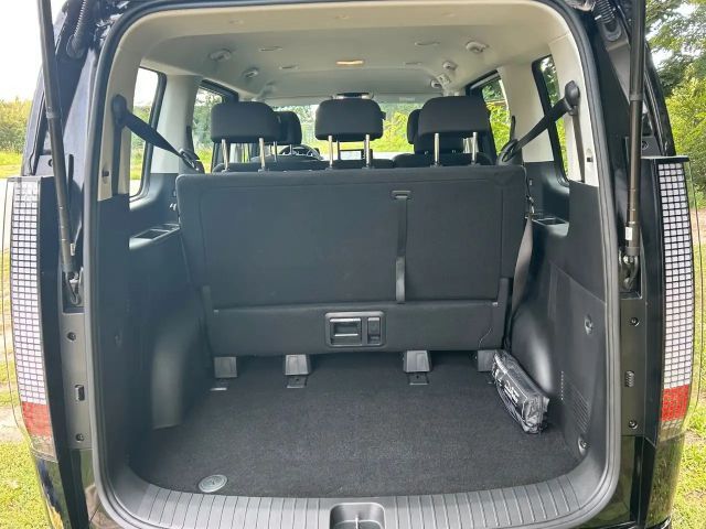 Hyundai Staria Trend