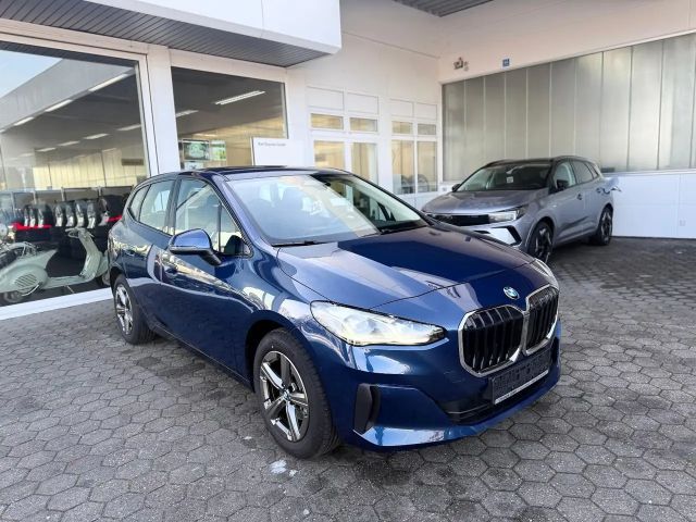 BMW 218 LENKRADHZ KAMERA LED