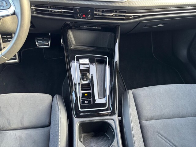 Volkswagen Golf 1.5 eTSI DSG Golf VIII