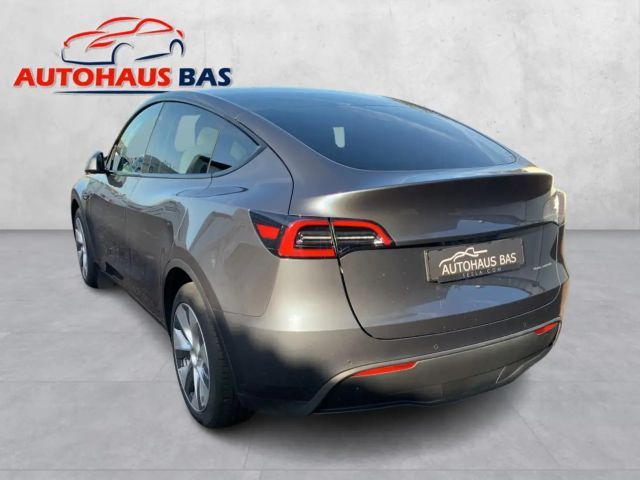 Tesla Model Y AWD Long Range