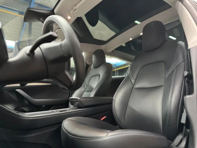 Tesla Model 3 AWD Long Range