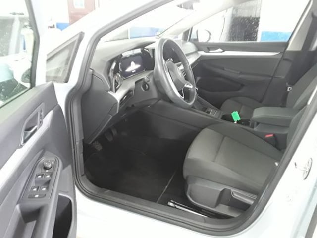 Volkswagen Golf 1.5 TSI Golf VIII