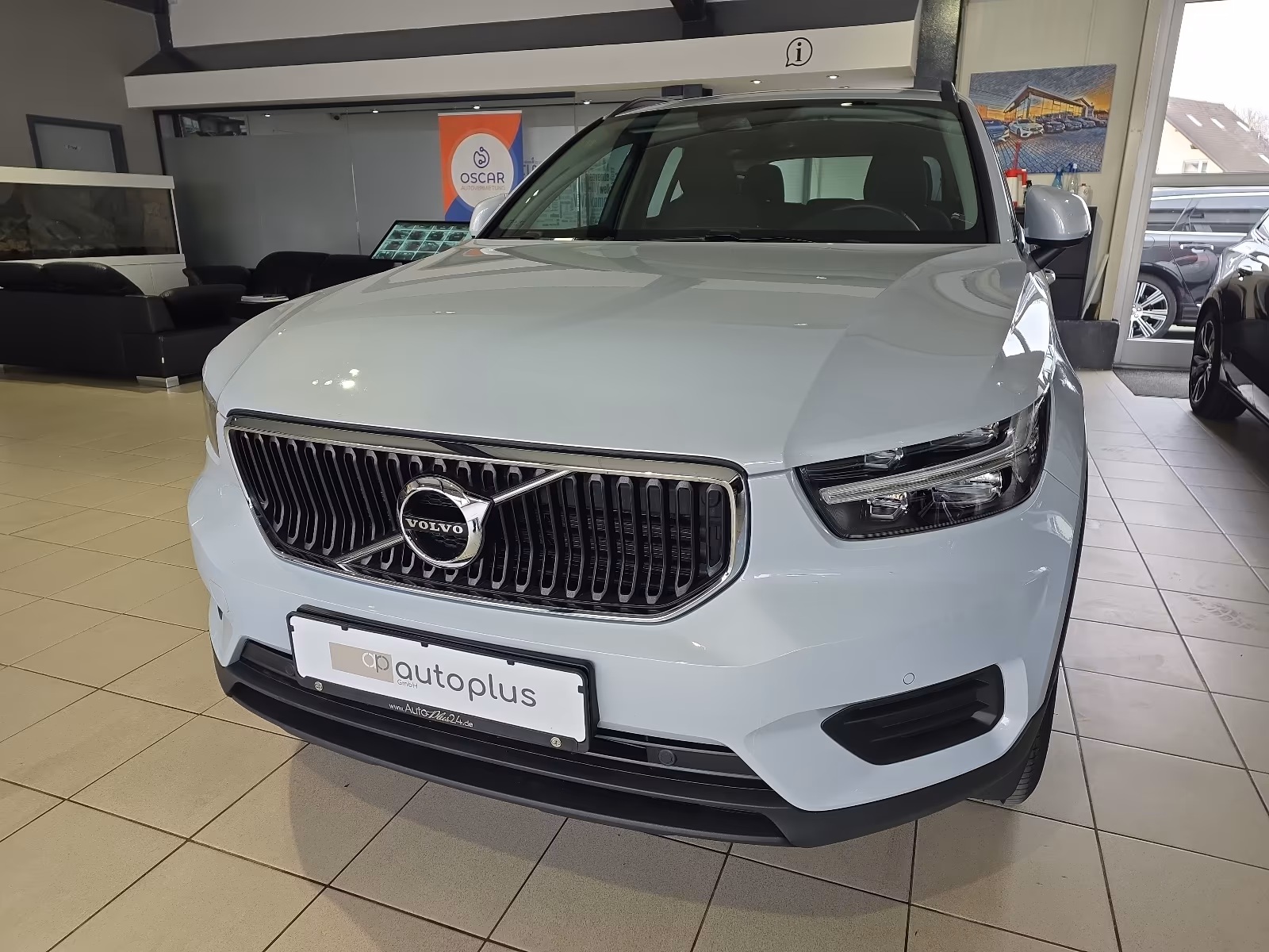 Volvo XC40 Core Momentum