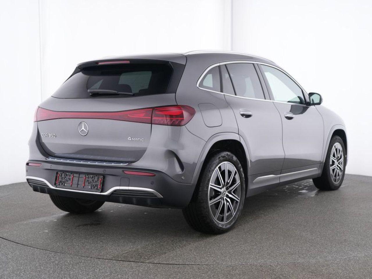 Mercedes-Benz EQA 350 AMG Line