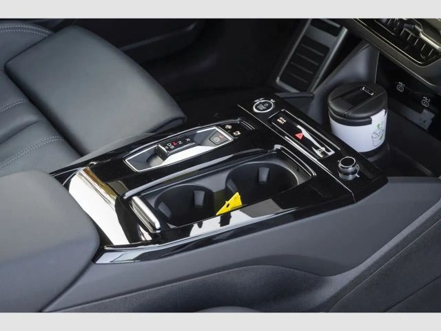 Audi Q6 e-tron S-Line