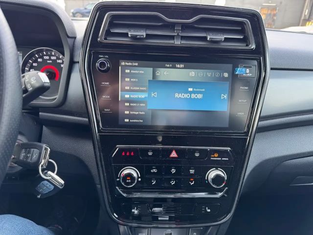 SsangYong Tivoli Grand Fizz- Automatik, Allwetter, Garantie.