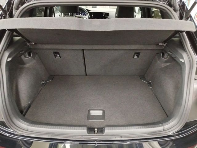 Volkswagen Polo 1.0 TSI DSG IQ.Drive R-Line