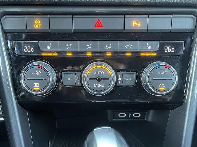 Volkswagen T-Roc 2.0 TSI 4Motion DSG Sport