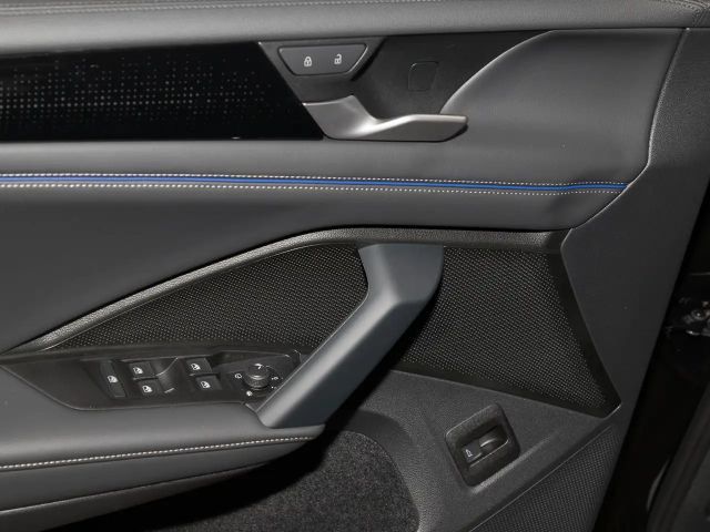 Volkswagen Tiguan DSG R-Line Style