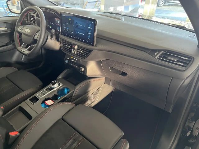 Ford Kuga Hybrid ST Line X