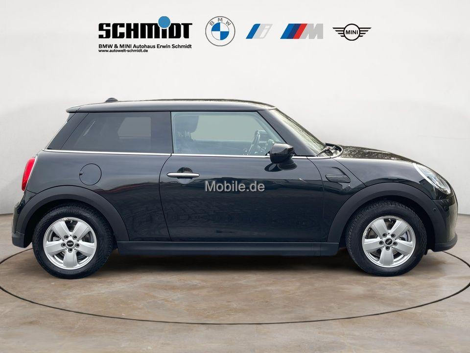 MINI Cooper Essential