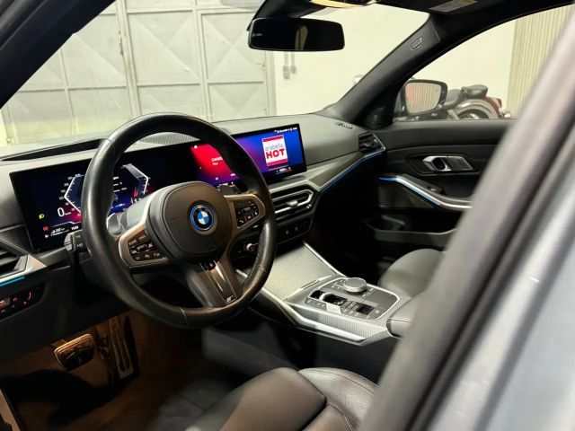 BMW 330 330e M-Sport xDrive