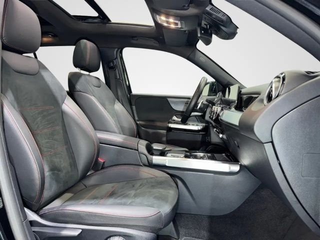 Mercedes-Benz GLB 200 AMG Line