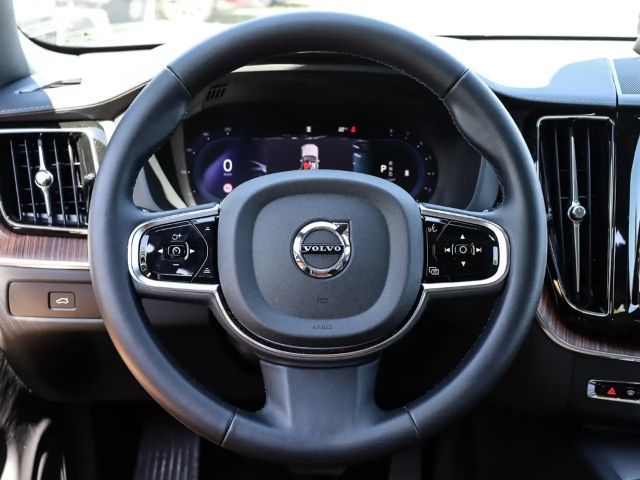 Volvo XC60 AWD Dark Ultimate