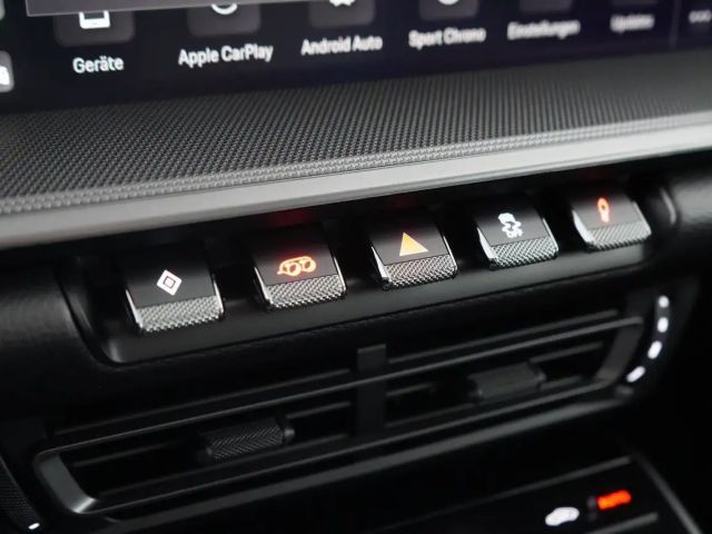 Porsche 911 4 Carrera Coupé