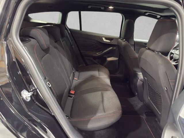 Ford Focus EcoBoost ST Line Wagon