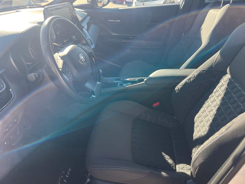 Toyota C-HR 5-deurs Plus