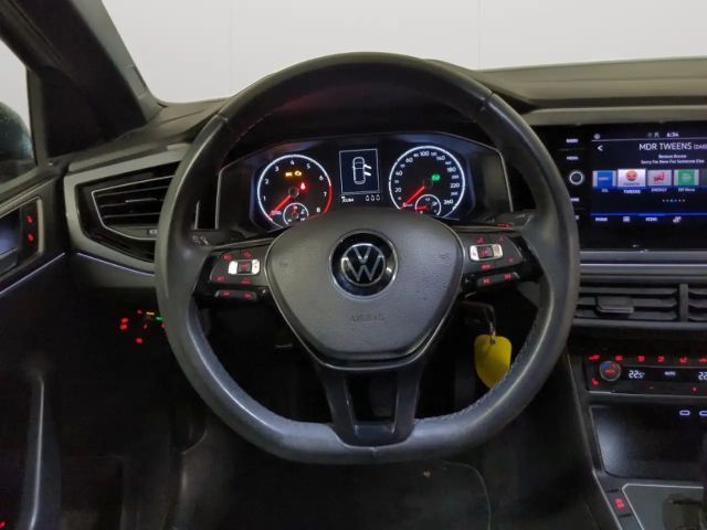 Volkswagen Polo 1.0 TSI DSG Highline R-Line