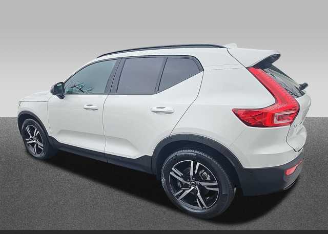 Volvo XC40 Dark Plus