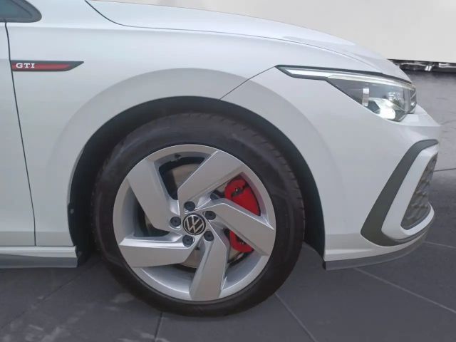 Volkswagen Golf 2.0 TSI GTI