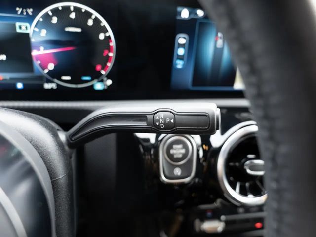 Mercedes-Benz A 180 Progressive