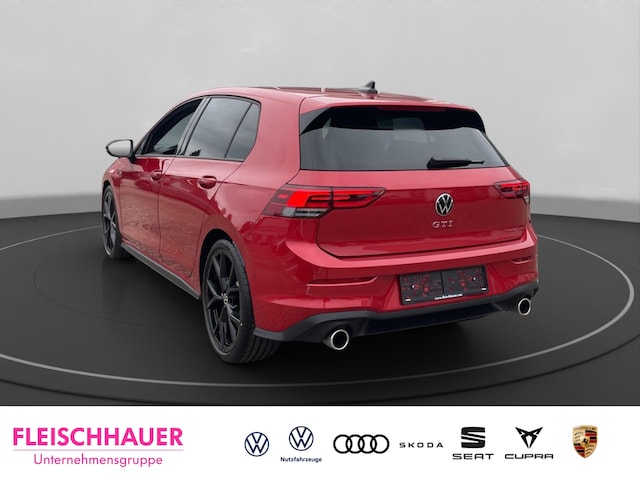 Volkswagen Golf 2.0 TSI Business Golf VIII