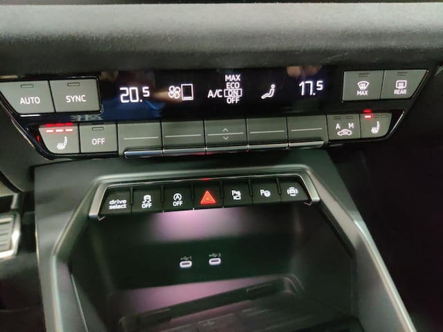 Audi A3 S-Line S-Tronic Sedan