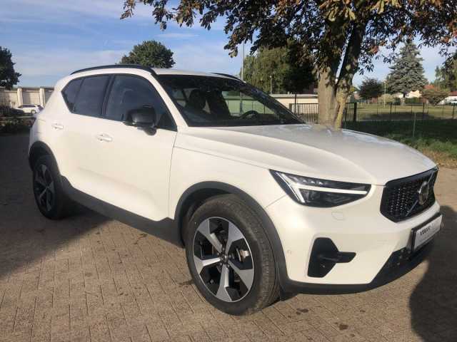 Volvo XC40 Dark Plus