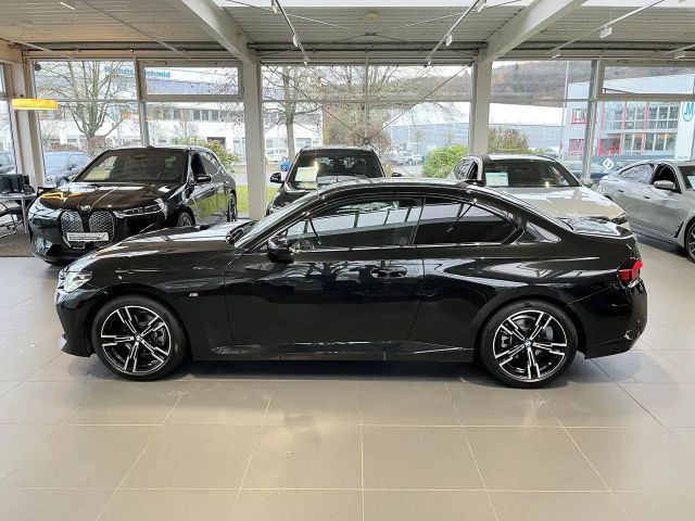 BMW 220 220i Coupé M-Sport