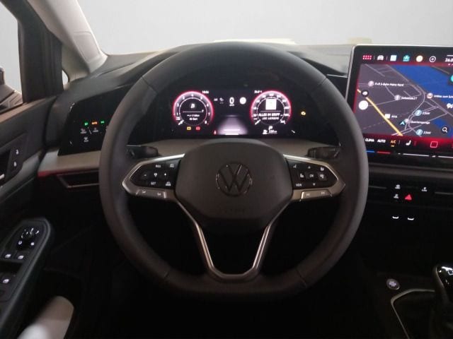 Volkswagen Golf 1.5 TSI Golf VIII Life