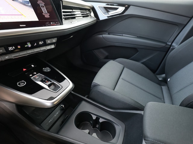 Audi Q4 e-tron SUV 45 e-tron Audi Q4 e-tron