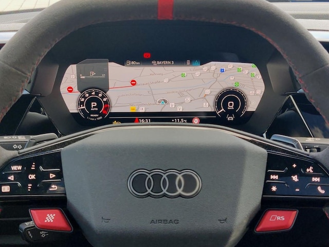 Audi RS3 Quattro S-Tronic Sedan