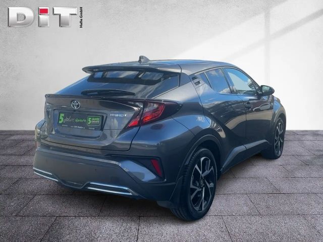 Toyota C-HR Hybride Team D