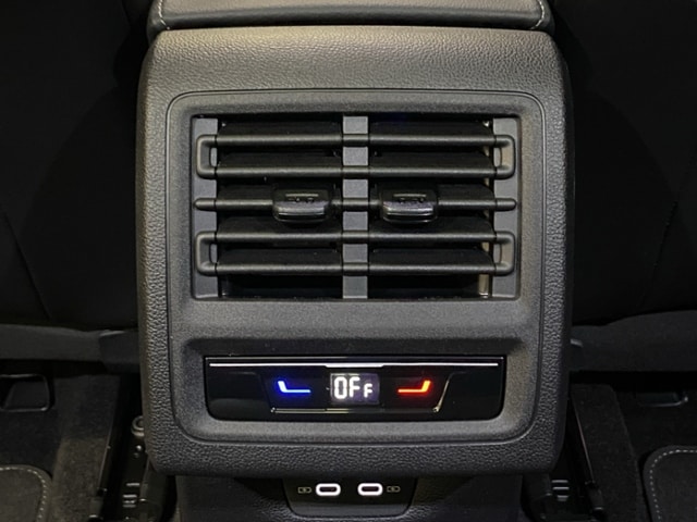 Volkswagen Golf 1.5 eTSI DSG Golf VIII Variant