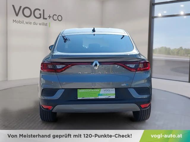 Renault Arkana E-Tech Intens