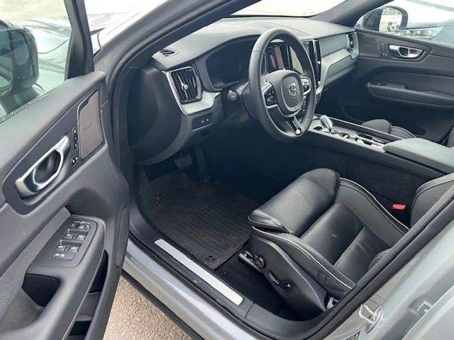 Volvo XC60 AWD Dark Recharge Ultra